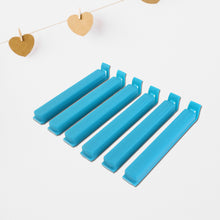 18-piece Plastic Pouch Sealer Clip Set