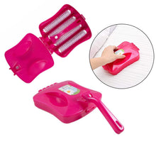 Plastic Handheld Carpet Roller Brush Cleaning With Dust Crumb Collector Wet And Dry Brush