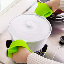 Silicone Heat Resistant Cooking Potholder For Kitchen Cooking Baking (2 Pc)