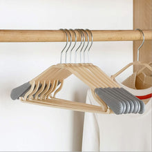 Pp Cloth Hanger Set Of 1 With Zinc Plated Steel Hook (2 Pc)